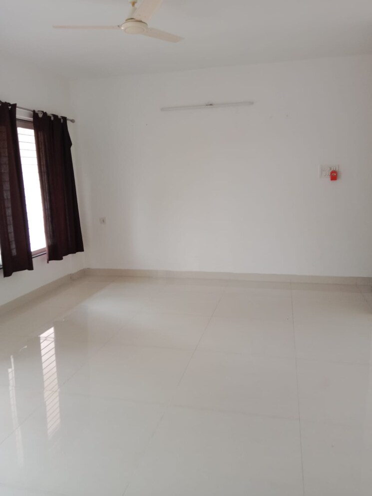 Room, lulla nagar 2 Bedroom 1208 Sq.Ft. Apartment In Lulla Nagar Pune 9152160