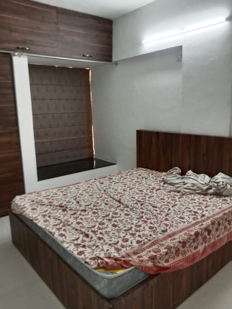 Bedroom, lulla nagar 2 Bedroom 1208 Sq.Ft. Apartment In Lulla Nagar Pune 9152160