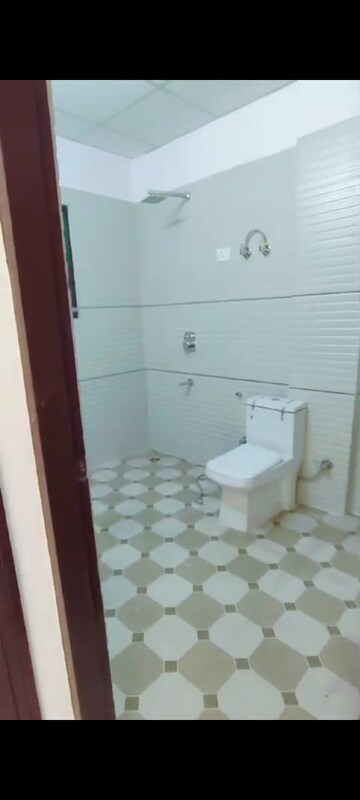 Bathroom in 3 BHK Villa at Sindhuja Greens, Sector 10 Greater Noida – for Rent