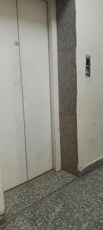 Building Lobby in 1 BHK Builder Floor at Laxmi Homes, Shahberi – for Rent