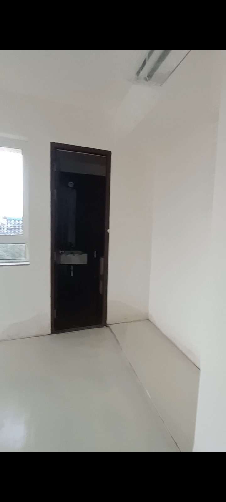 2 BHK + Extra Room Apartment For Sale in Indiabulls One Indiabulls