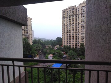 1 BHK Apartment – Exterior View View at Metropolis Aquaris Phase 1, Kasarvadavali - for Rent