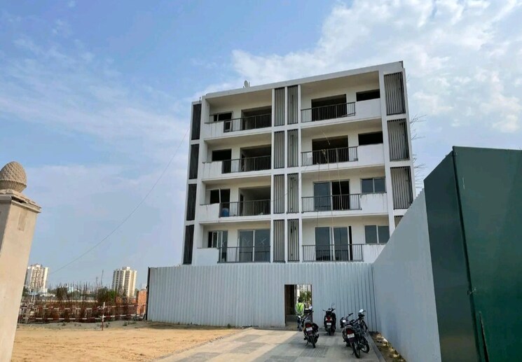 Exterior View, dlf-gardencity-enclave 3 Bedroom 1585 Sq.Ft. Builder Floor In Sector 93 Gurgaon 9152224
