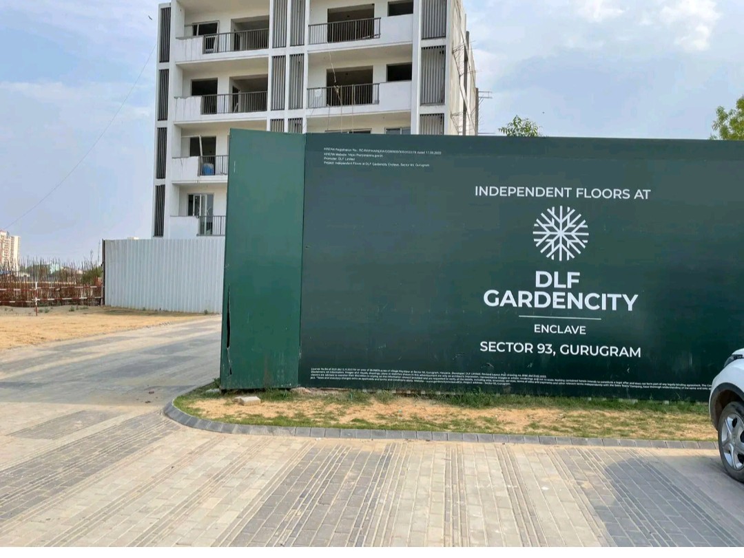 3 BHK Builder Floor For Sale in DLF Gardencity Enclave