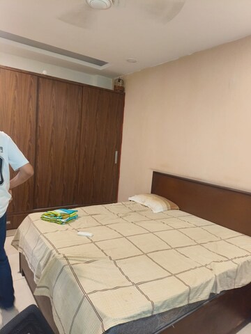 Bedroom in 2 BHK Builder Floor at Unitech South City II, Sector 50 – for Rent