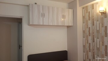Furnished Amenities in 2 BHK Apartment at BPTP Discovery Park, Sector 80 – for Rent