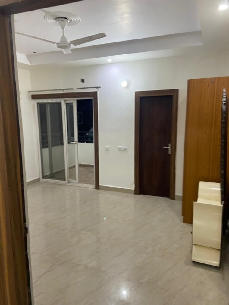 Room, sushant golf city 2 Bedroom 1381 Sq.Ft. Apartment In Sushant Golf City Lucknow 9152360