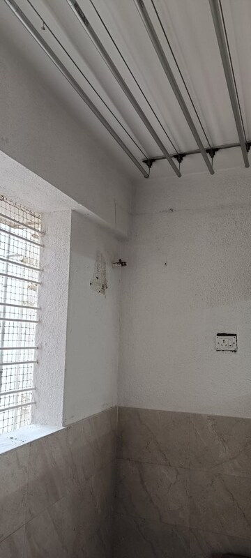 Room in 2 BHK Apartment at Sancheti  Belcastel, Mundhwa – for Rent