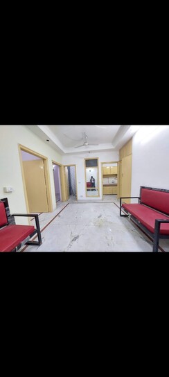 2 BHK Builder Floor For Sale in Saket