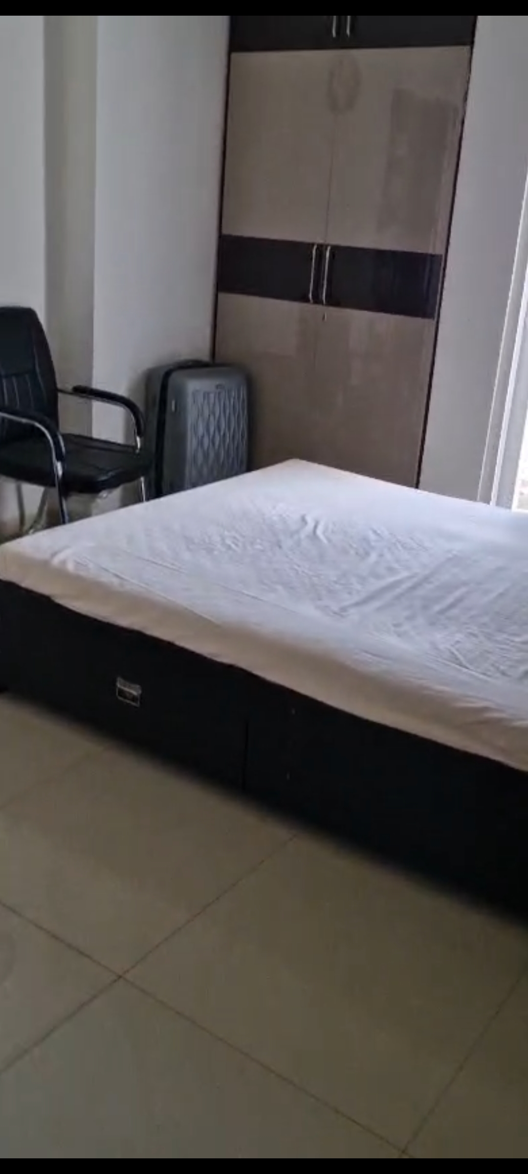 3 BHK + Study Room Apartment For Rent in Samridhi Grand Avenue