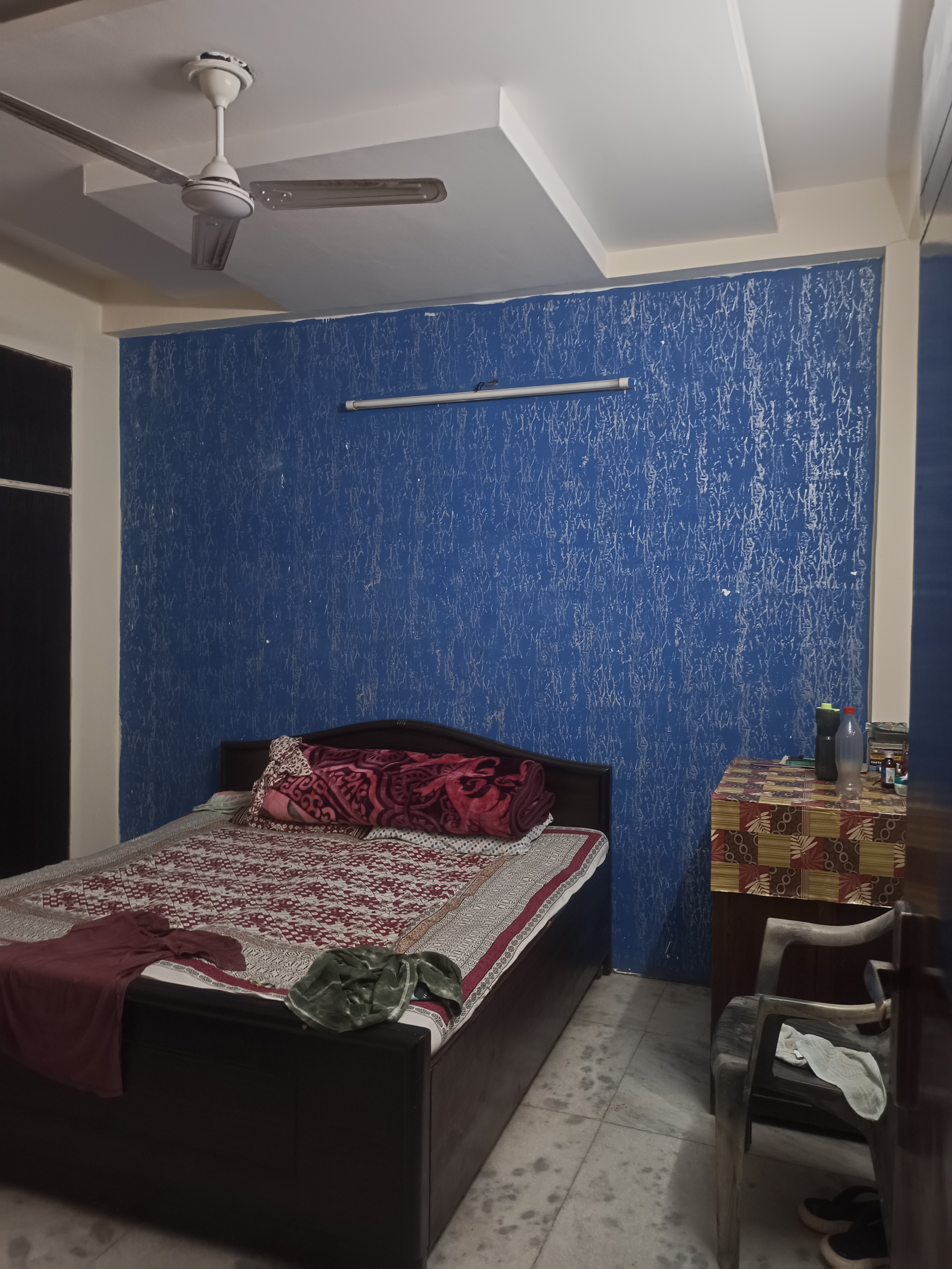 3 BHK + Pooja Room,Servant Room,Study Room,Extra Room Builder Floor For Rent in Green Fields Colony