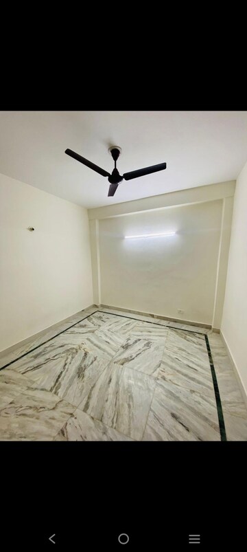Room in 2 BHK Builder Floor at Saket – for Rent