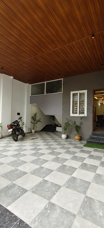 Parking in 4 BHK Villa at Jagatpura – for Sale