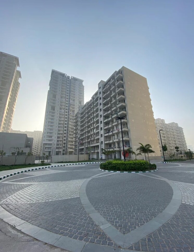 Exterior View, indiabulls-centrum-park 3 Bedroom 1900 Sq.Ft. Apartment In Sector 103 Gurgaon 9152396