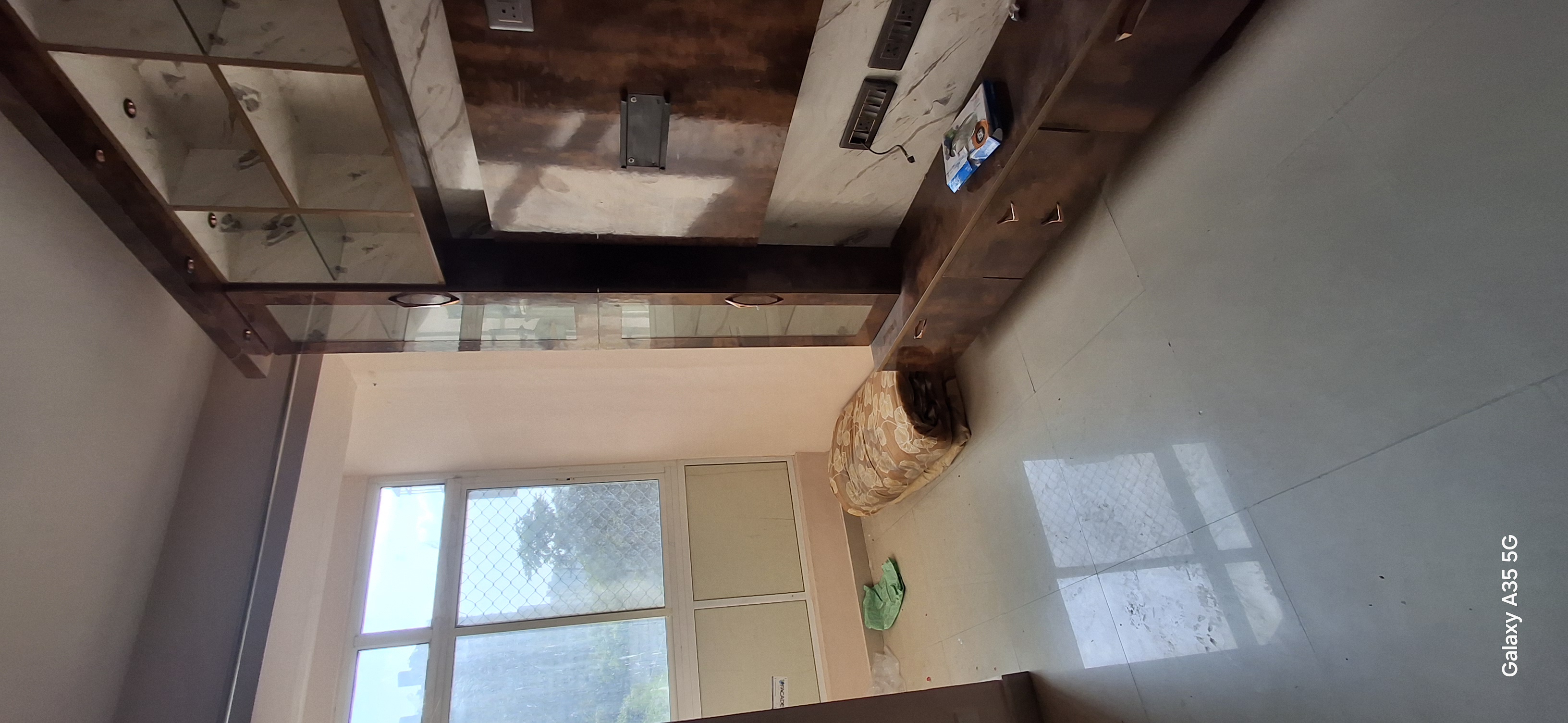 2 BHK Apartment For Rent in Supertech Cape Town