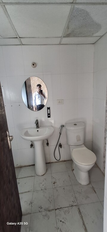 Bathroom in 2 BHK Apartment at Supertech Cape Town, Sector 74 – for Rent