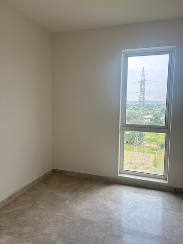 Room in 3 BHK Builder Floor at SS Almeria, Sector 84 – for Sale