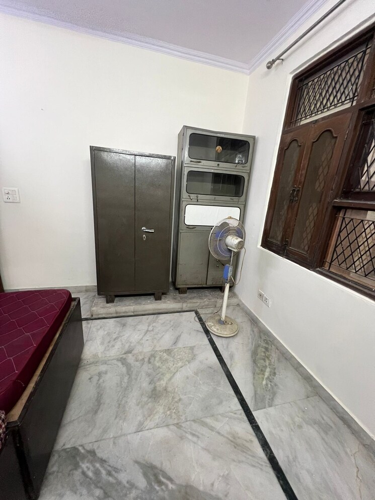 Balcony, patel nagar 3 Bedroom 1200 Sq.Ft. Builder Floor In Patel Nagar Delhi 9152472