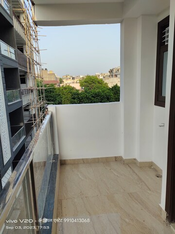 Balcony in 2 BHK Builder Floor at Palm Residency Chhatarpur, Chattarpur – for Rent