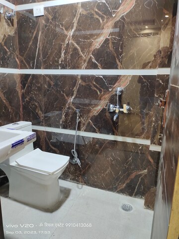 Furnished Amenities in 2 BHK Builder Floor at Palm Residency Chhatarpur, Chattarpur – for Rent