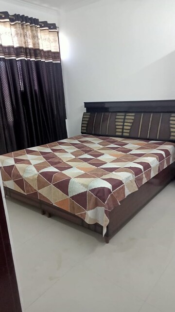Bedroom in 2 BHK Apartment at Milton Tower, Vip Road – for Rent