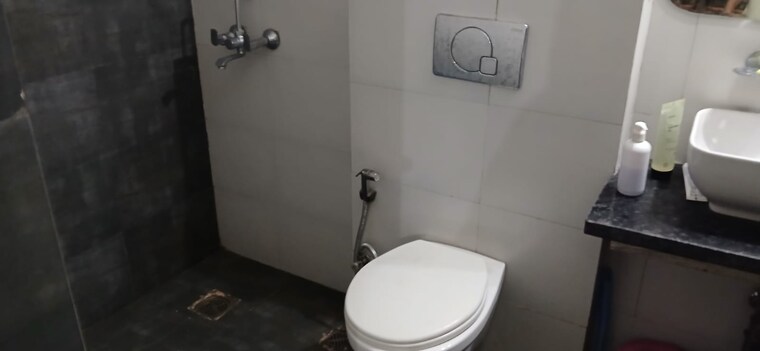 Attached Bathroom, windlass-river-valley 2.5 Bedroom 1300 Sq.Ft. Apartment In Harrawala Dehradun 9152538