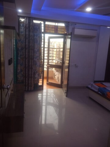 Room in 3 BHK Apartment at RPS Savana, Sector 88 – for Rent