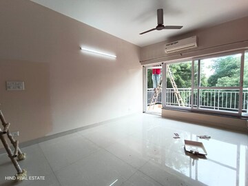 Room in 3 BHK Apartment at Vasant Kunj – for Rent