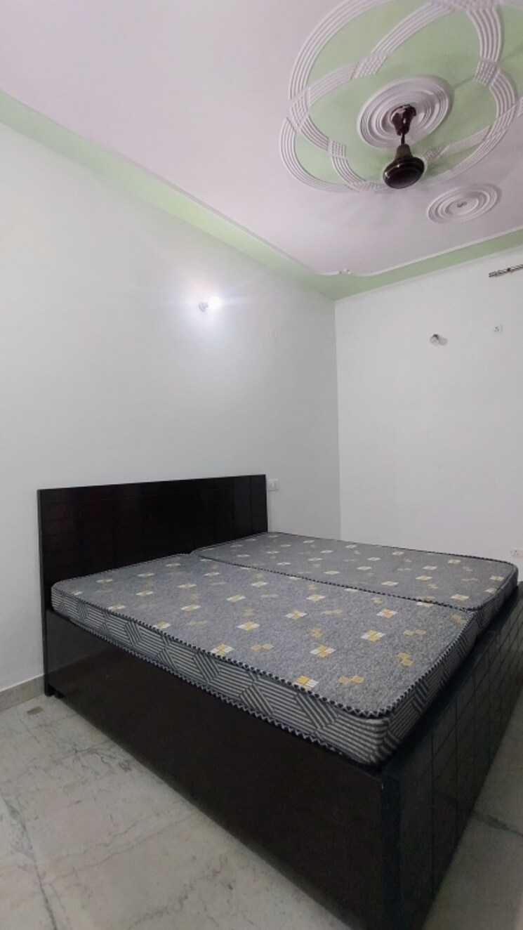 Bedroom, signature-tower-sector-30 1 Bedroom 100 Sq.Ft. Builder Floor In Sector 30 Gurgaon 9152696