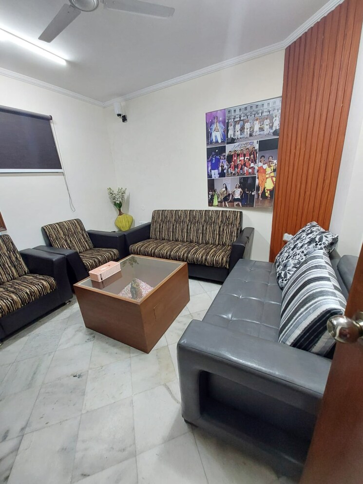 Living Room, shivalik colony Commercial Office Space 2700 Sq.Ft. In Shivalik Colony Delhi 9152689