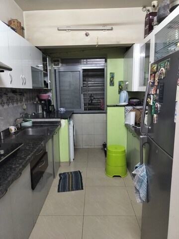 2 BHK Apartment For Rent in Amanora Future Towers, Hadapsar