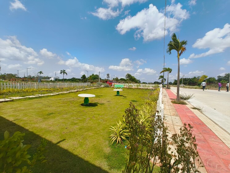 Garden, shanti-niwas-jakkur  1200 Sq.Ft. Plot In Jakkuru Bangalore 9152797