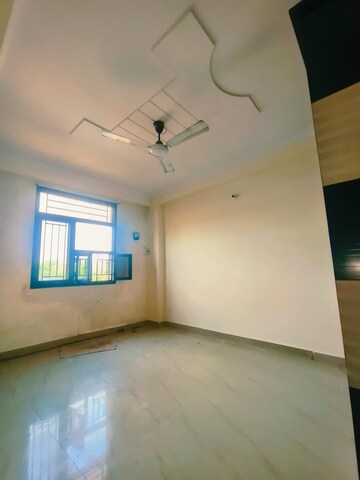 Bedroom in 2 BHK Builder Floor at Dwarka Mor – for Rent