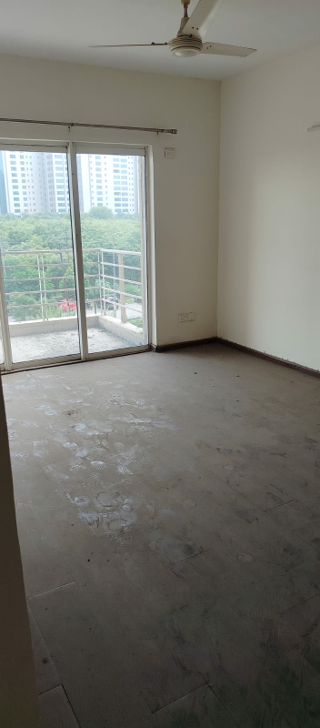 3 BHK Apartment For Sale in Paras Seasons