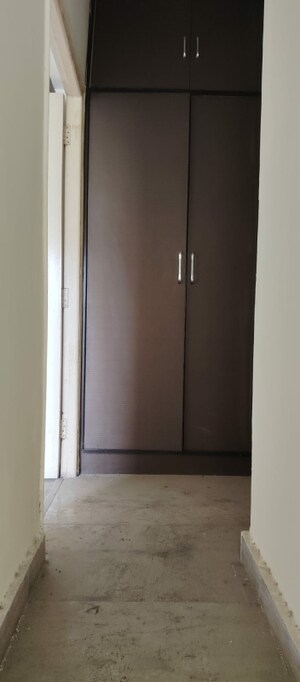 Room in 3 BHK Apartment at Paras Seasons, Sector 168 – for Sale