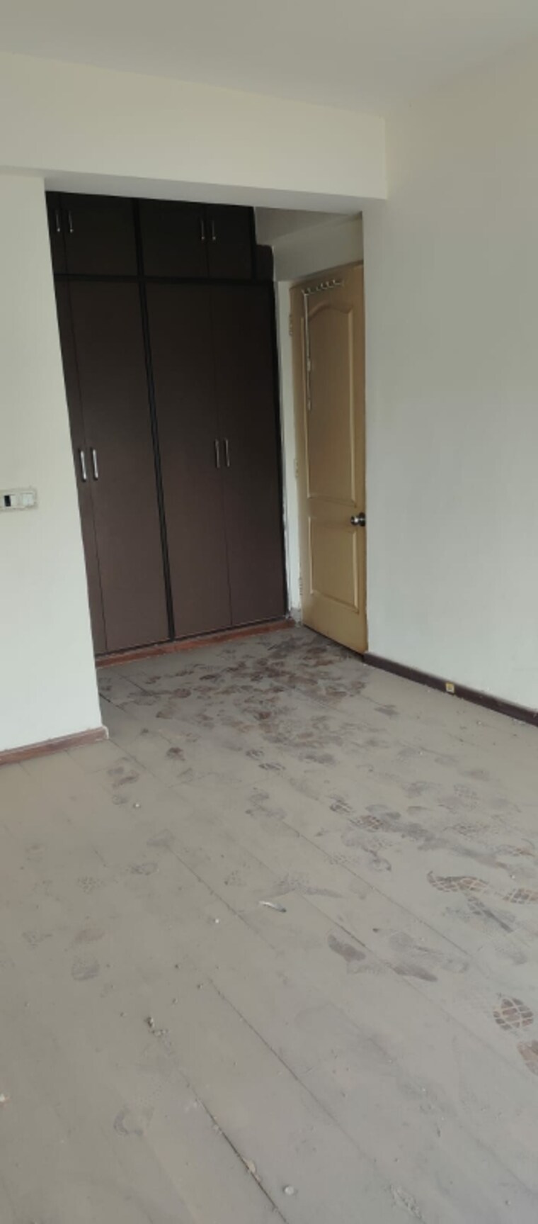 Room, paras-seasons 3 Bedroom 1465 Sq.Ft. Apartment In Sector 168 Noida 9152801