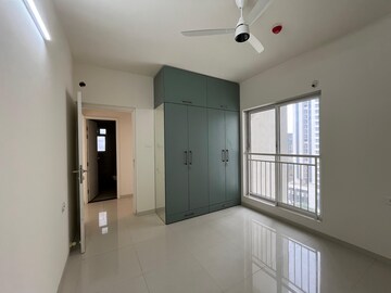 Room in 2 BHK Apartment at Godrej Nurture Pune, Mamurdi – for Rent