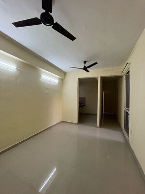 Room in 3 BHK Apartment at Conscient Habitat Residences, Sector 78 – for Sale