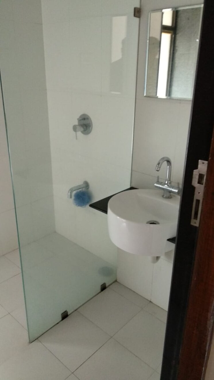 Bathroom, amits-bloomfield 3 Bedroom 1200 Sq.Ft. Apartment In Ambegaon Budruk Pune 9152843