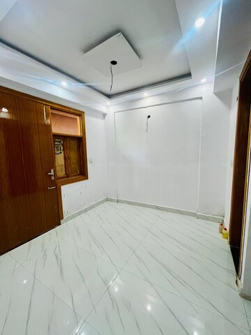 1 BHK Builder Floor For Rent in Dwarka Mor