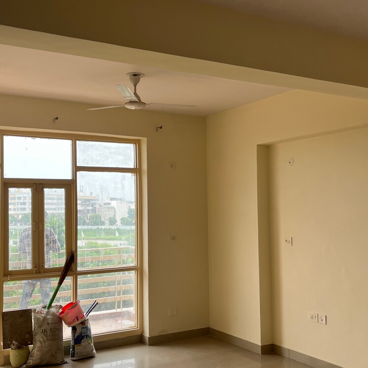 Room, ras-palm-residency 2 Bedroom 1240 Sq.Ft. Apartment In Sector 75 Faridabad 9152886