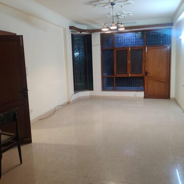 Room in 3 BHK Independent House at Sector 23 – for Sale