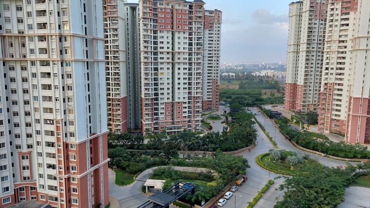 Exterior View, prestige-lakeside-habitat 3 Bedroom 1655 Sq.Ft. Apartment In Varthur Bangalore 9152892