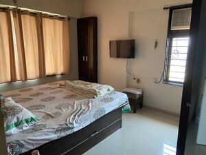 Bedroom in 2 BHK Apartment at Purbani Heights, Chembur – for Sale