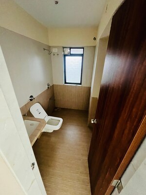 Room in 2 BHK Apartment at Wadhwa Dukes Horizon, Chembur – for Sale