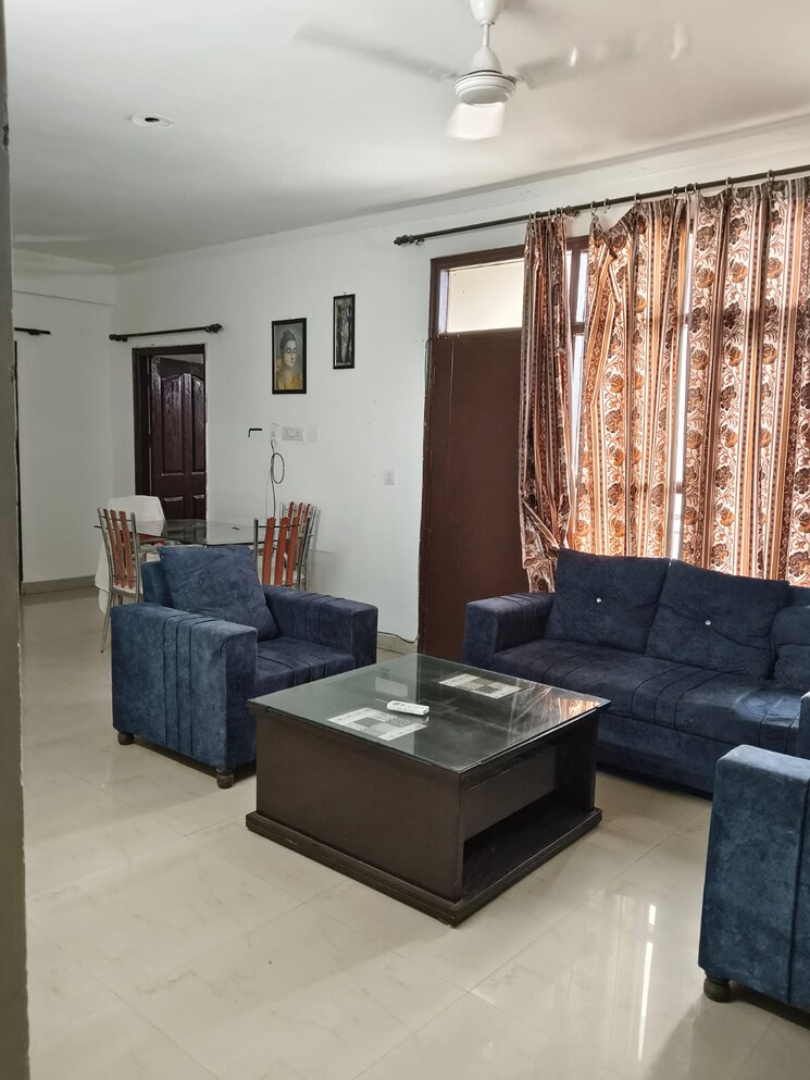 Living Room, ambala highway 3 Bedroom 1400 Sq.Ft. Apartment In Ambala Highway Zirakpur 9152988