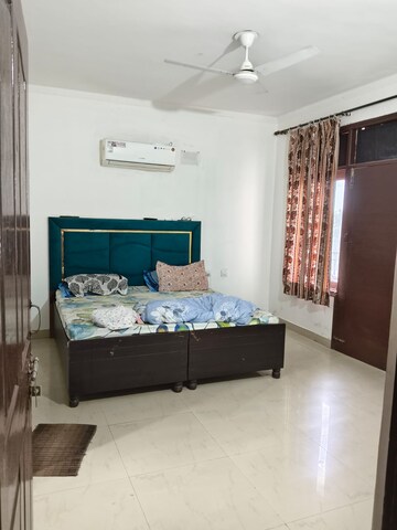 Bedroom in 3 BHK Apartment at Ambala Highway – for Rent