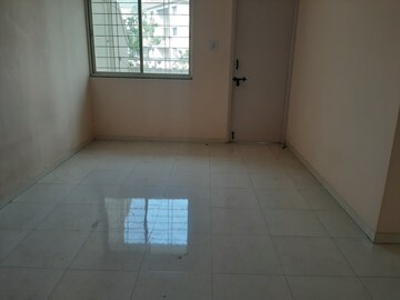 Room in 2 BHK Apartment at Bhansali Campus, Sinhagad Road – for Sale