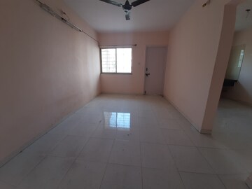 Room in 2 BHK Apartment at Bhansali Campus, Sinhagad Road – for Rent