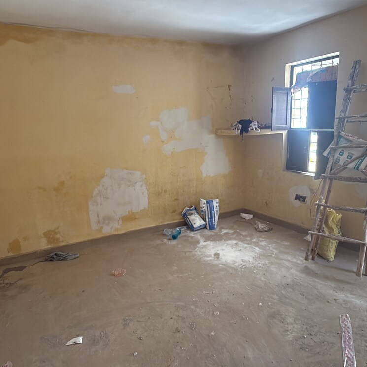 Room, green-home 1 Bedroom 950 Sq.Ft. Apartment In Sector 73 Noida 9153015